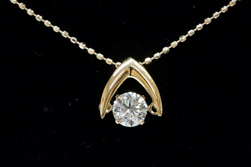 K18ダイヤプチネックレス（ダンシング0.393ct、J−SI2−G）※ネックレス別売り¥73,800（税込）